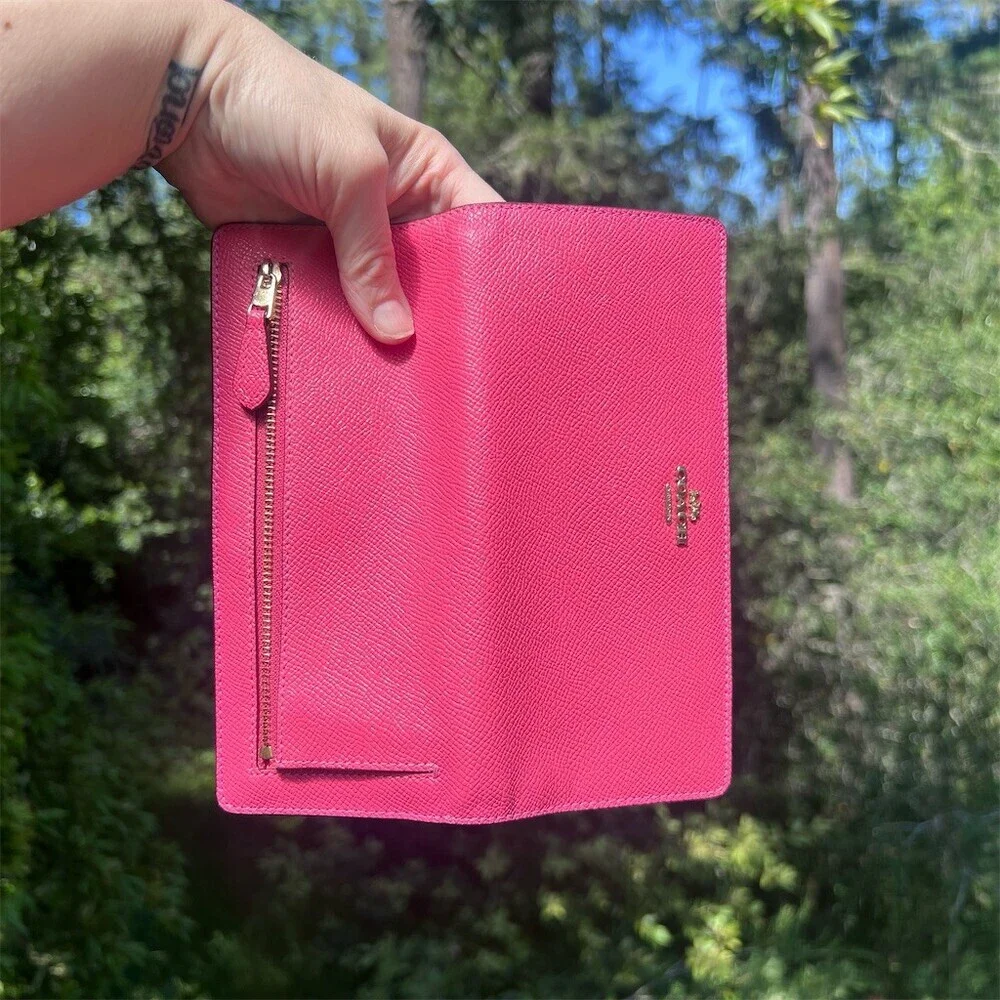 COACH Slim Bifold Wallet PINK Crossgrain Leather with Gold Hardware AUTHENTIC